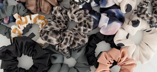 Scrunchies per capelli: cosa sono e perché sceglierli.