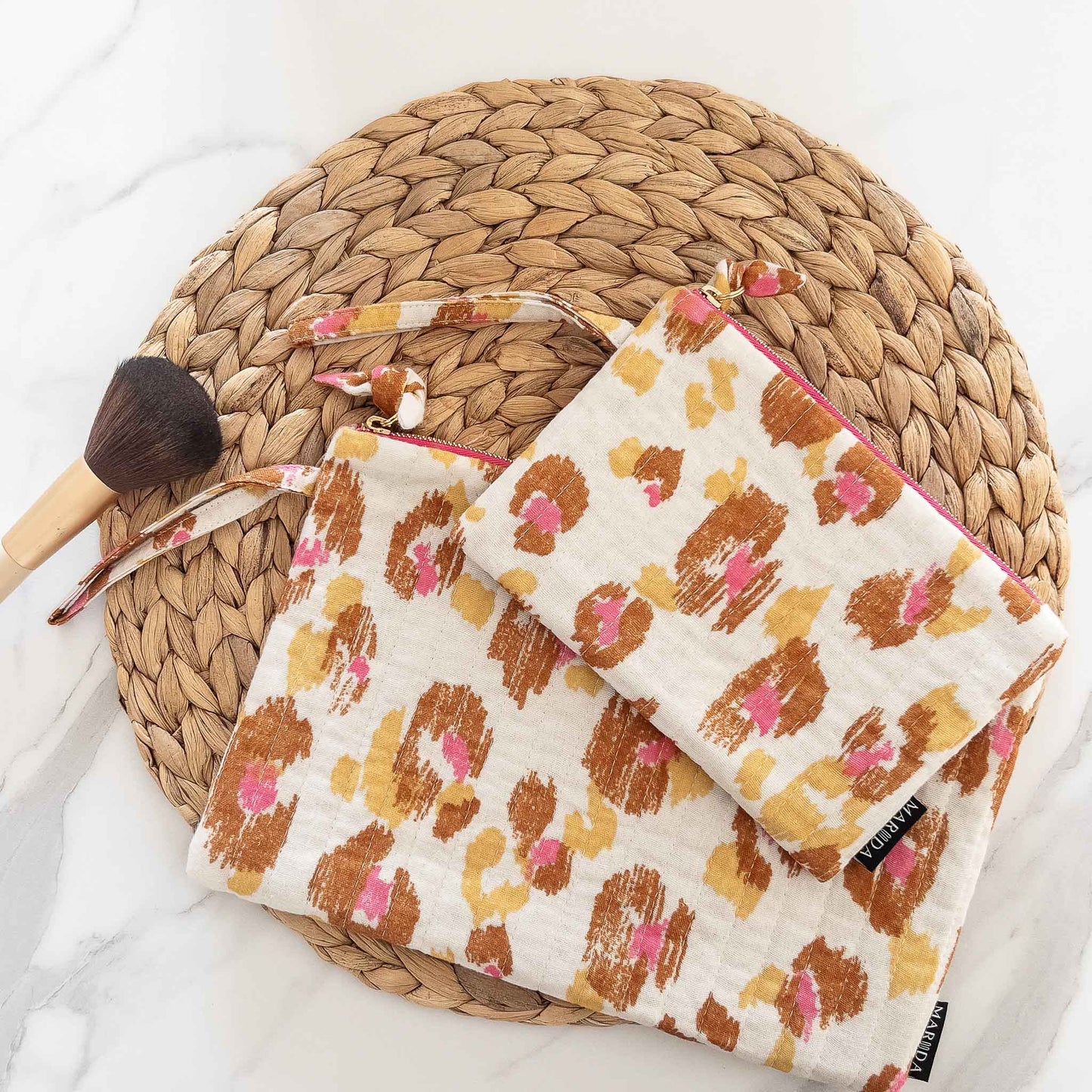 SET POCHETTE M + L - Pink Leo