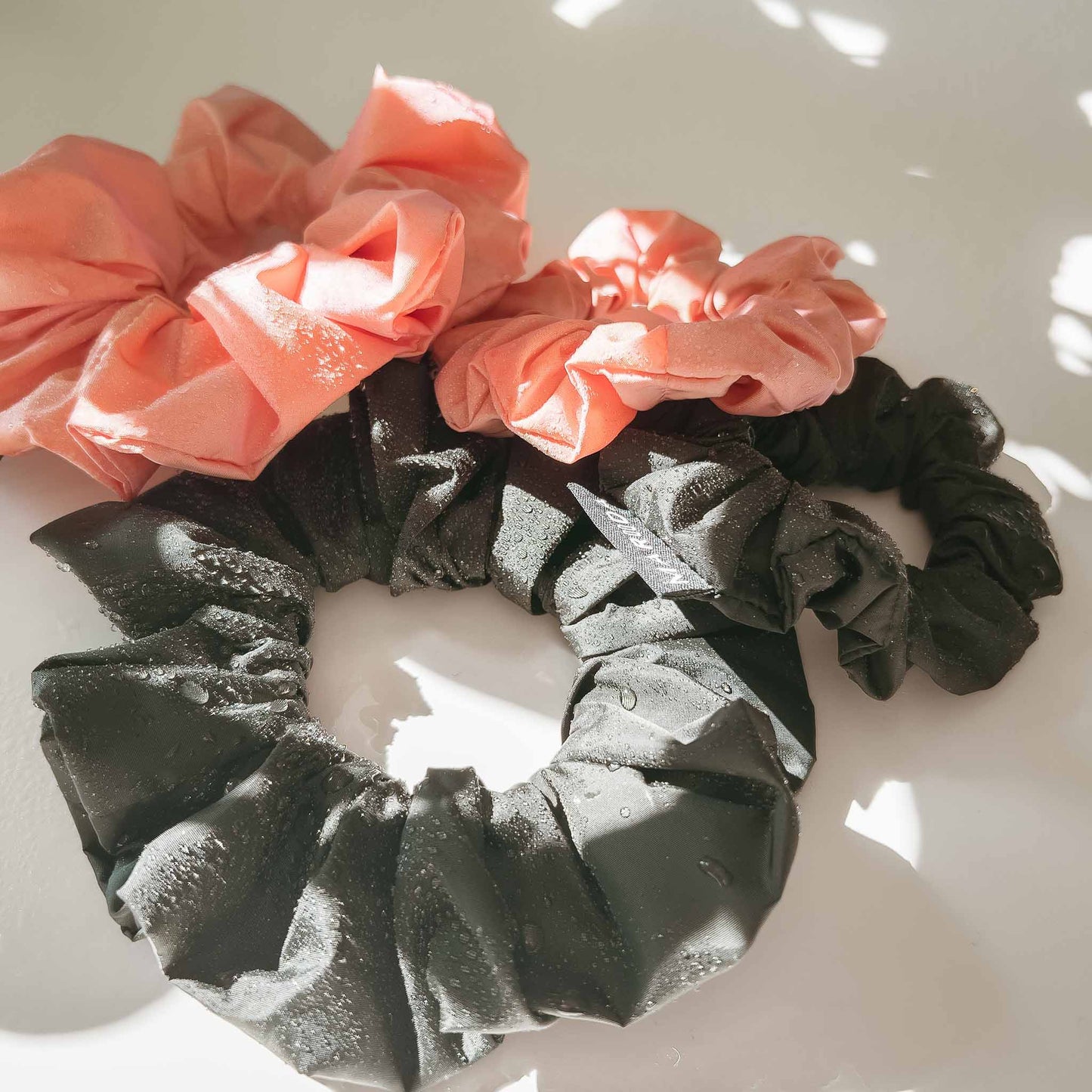 SCRUNCHIE MIDI - Moana Pesca